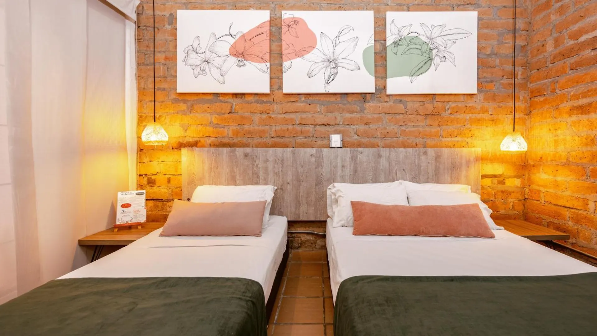 ***  Botanica Casa Hotel Medellín Colombia