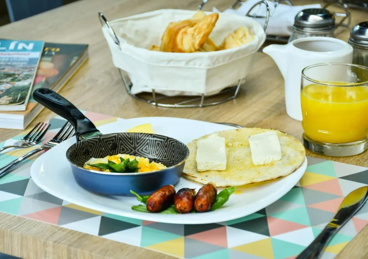 Botanica Casa Hotel Medellin