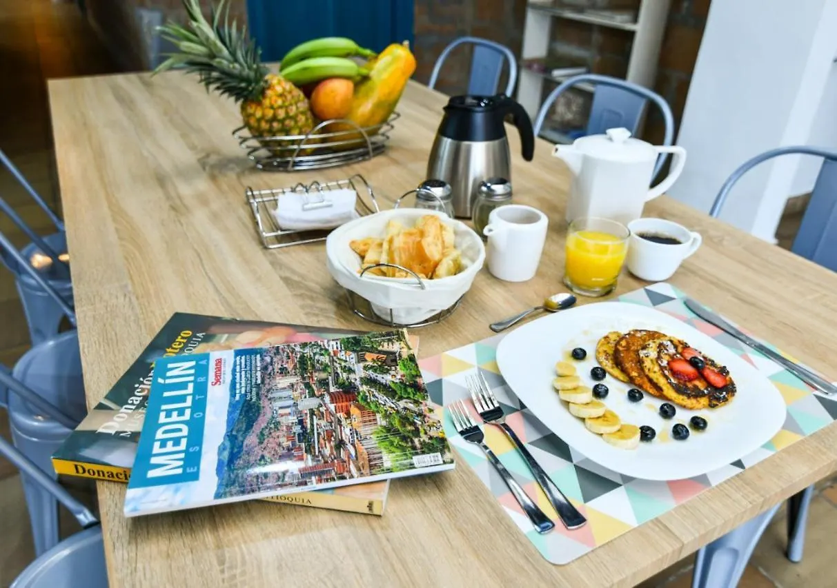 Botanica Casa Hotel Medellin 3*,  Colombia