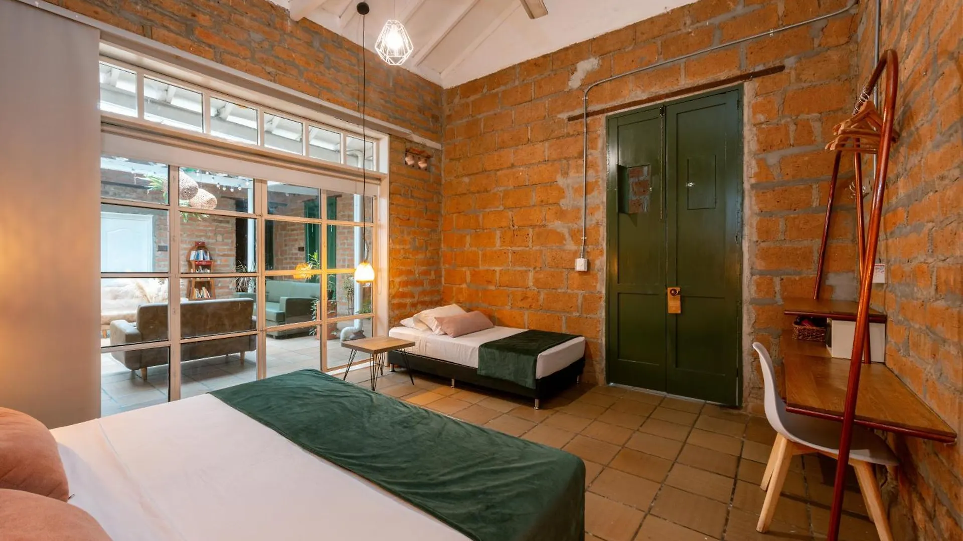 Botanica Casa Hotel Medellin 3*,  Colombia