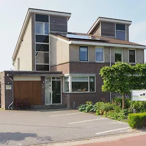 https://bbwesteinder.amsterdamhotelsnl.com